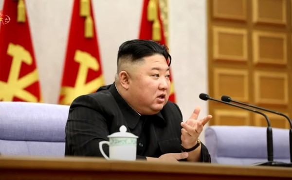 김정은 북한 국무위원장의 출생연도는 1982~1984년생으로 다양하다. 현재 1984년생으로 쓰고 있다. 사진=시사주간 DB