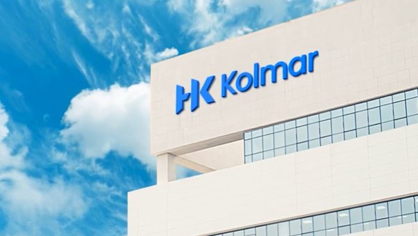 올해 창립 32주년을 맞은 한국콜마는 KOLMAR 글로벌 상표권을 100% 인수해 전 세계 KOLMAR 주인이 됐다. 사진=한국콜마