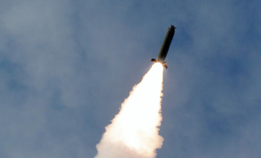 북한이 15일 오후 7시25분부터 7시37분까지 순안 일대에서 단거리 탄도 미사일 2발을 발사했다고 합참이 밝혔다. 사진=시사주간 DB